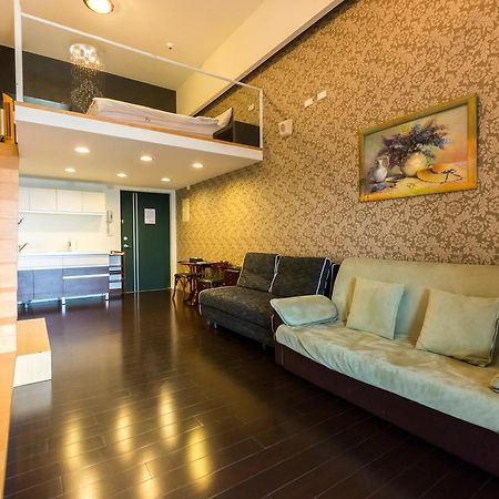 L Hotspring B&B Цзяосі Екстер'єр фото